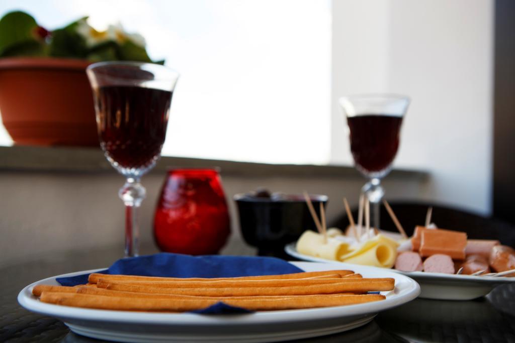 Greco Hotel Коропи Экстерьер фото